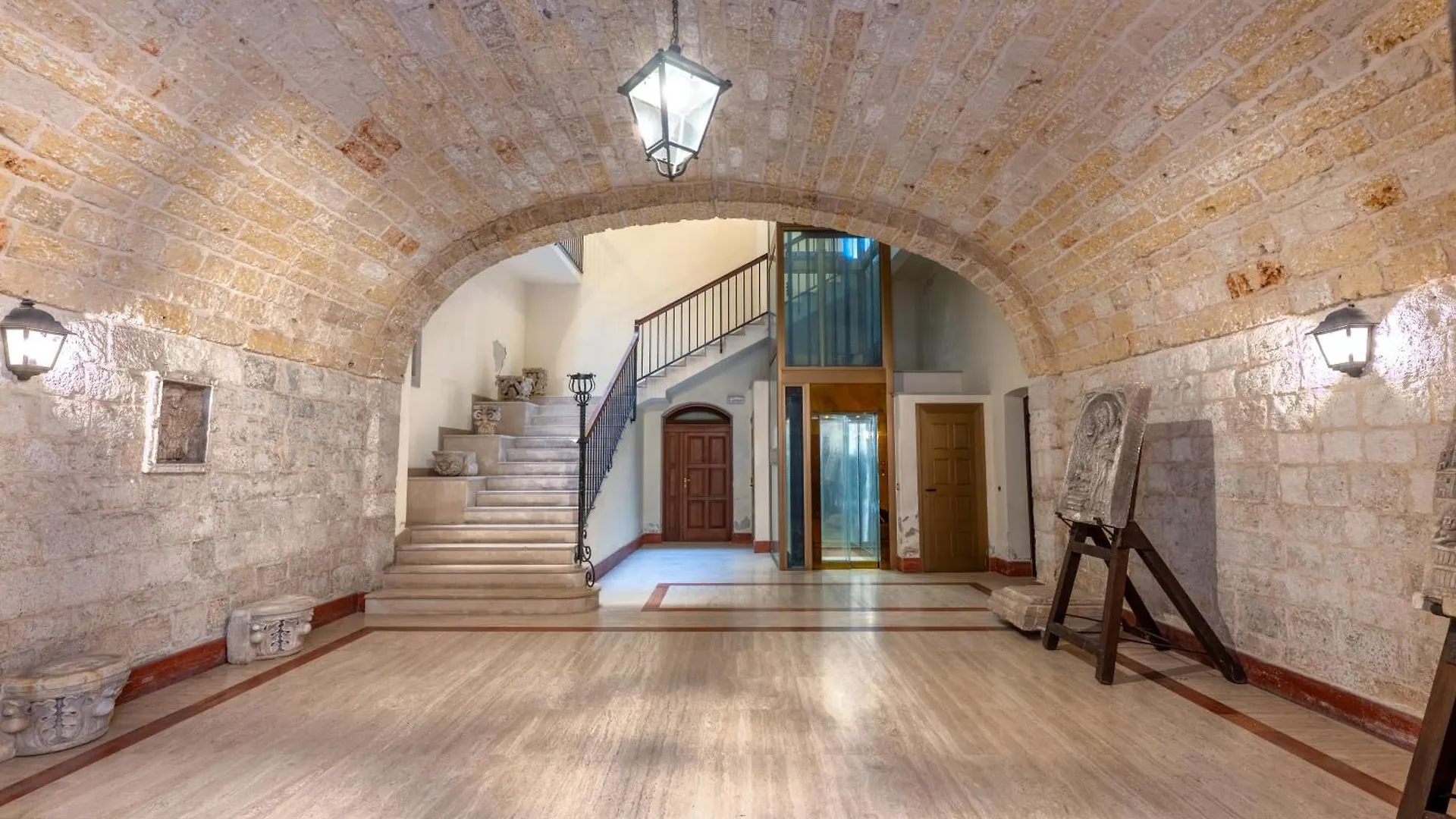 Seaside Apartment Near St Nicholas Basilica Bari