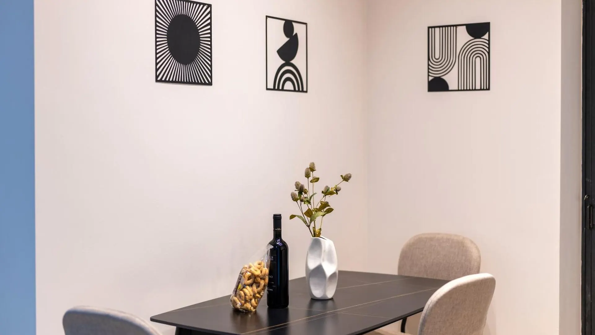 Seaside Apartment Near St Nicholas Basilica Bari