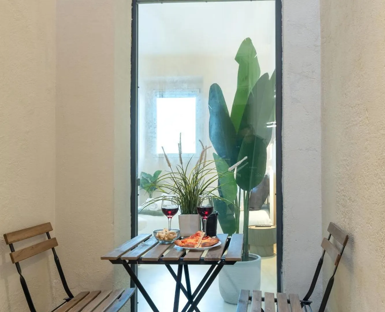 Seaside Apartment Near St Nicholas Basilica Bari 0*,