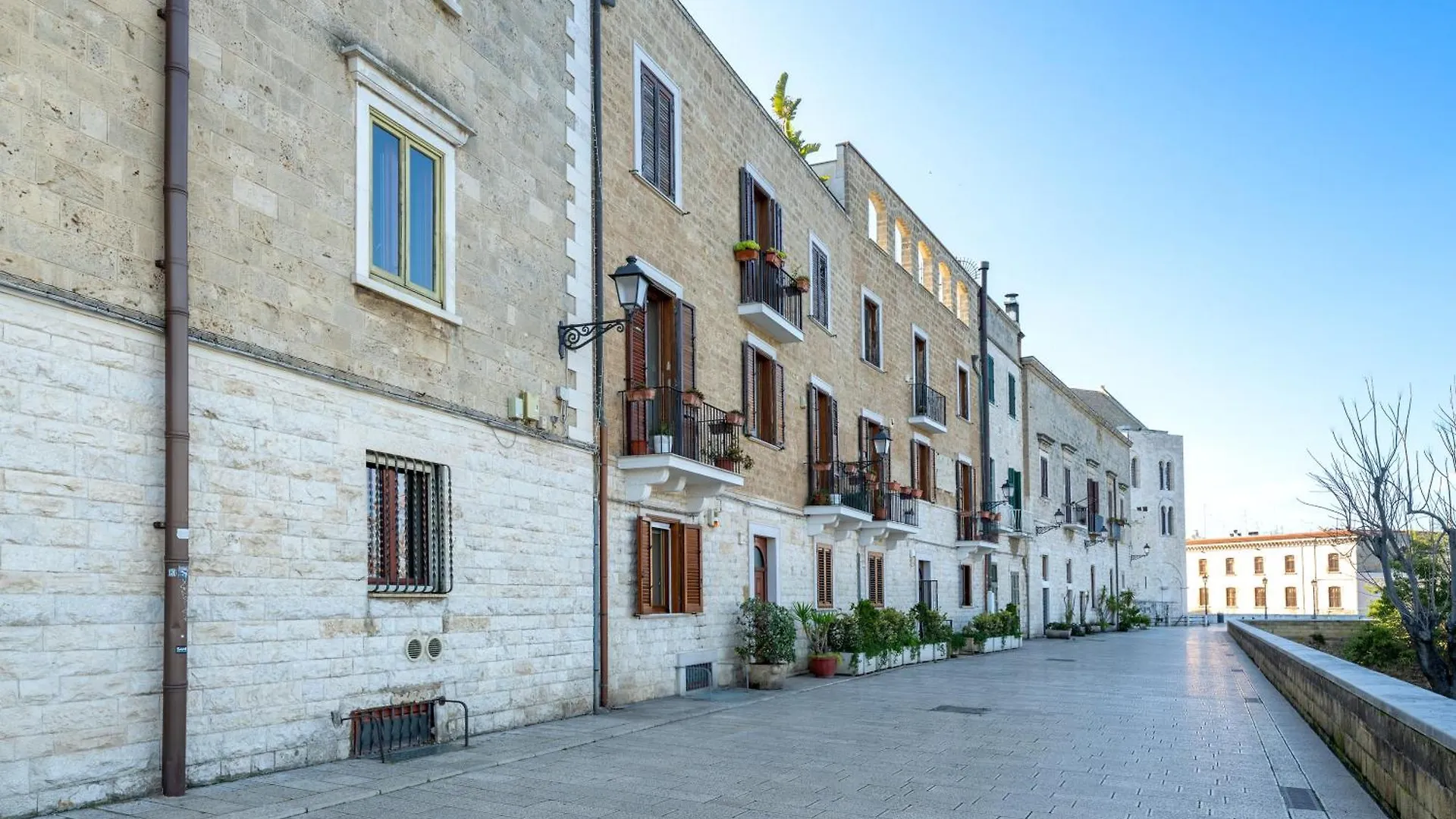 Seaside Apartment Near St Nicholas Basilica Bari