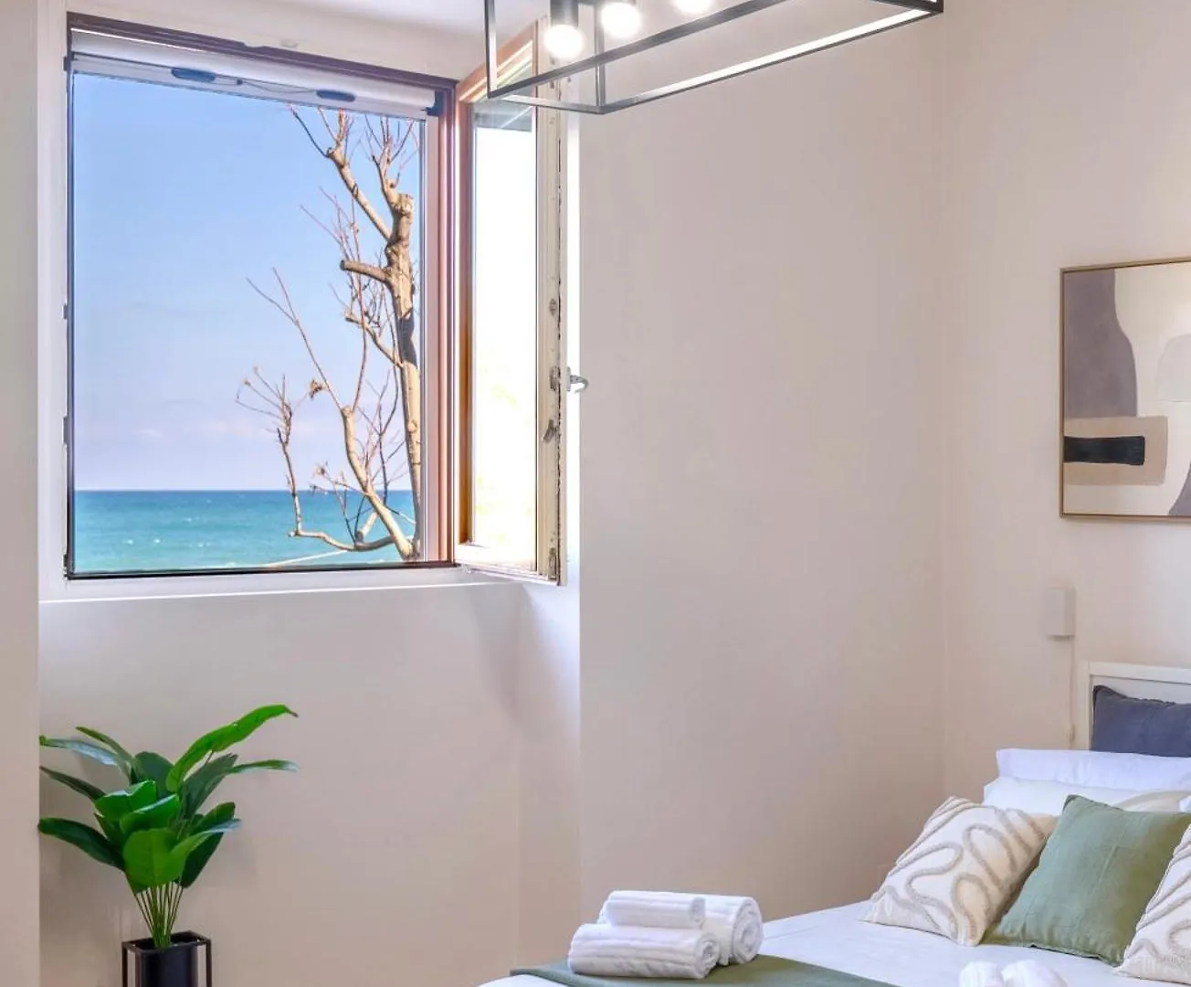 Seaside Apartment Near St Nicholas Basilica location